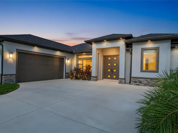 24 Medalist Cir, Rotonda West, FL 33947