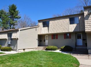 11 Locust Cir, Rocky Hill, CT 06067