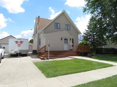 909 S Main St, Clarion, IA, 50525