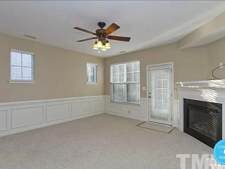 8821 Camden Park Dr #1 — Photo 6