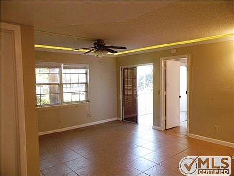 2nd image of 1623 SE Green Acres Cir APT X102