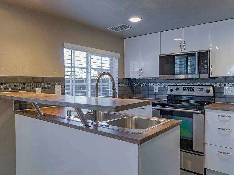 821 Pavillion St #101 — Photo 19