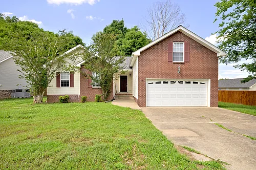 3291 S Senseney Cir Photo 1