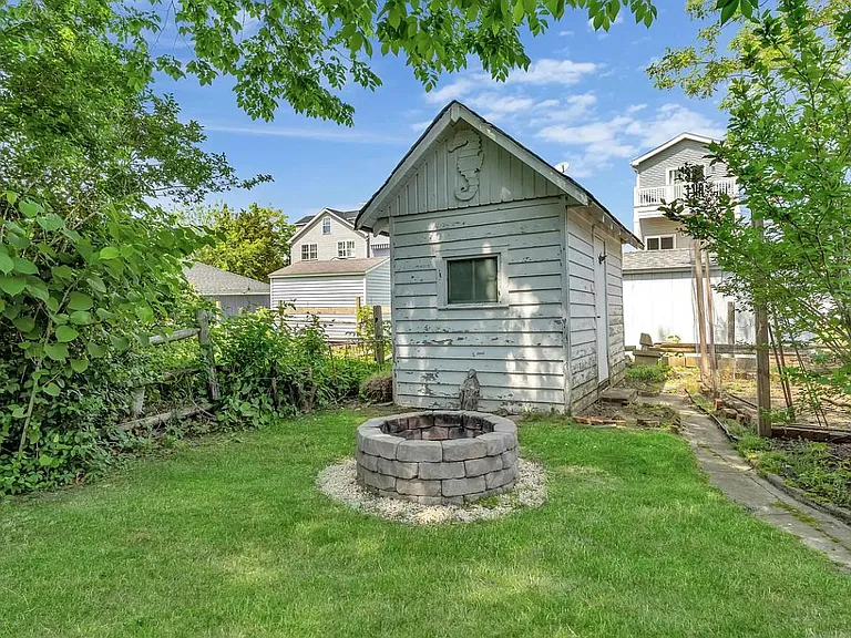 Backyard Firepit