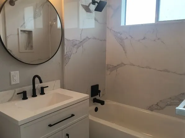 690 Mare Island Way APT 2, Vallejo, CA 94590