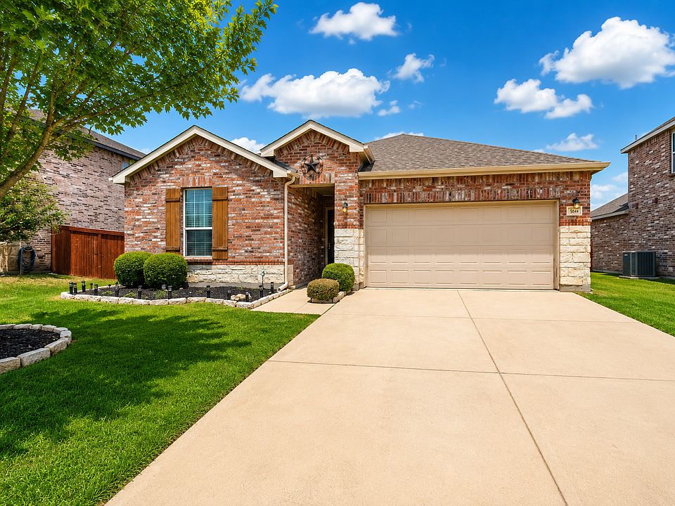 1st image of 504 Mesa View Trl
