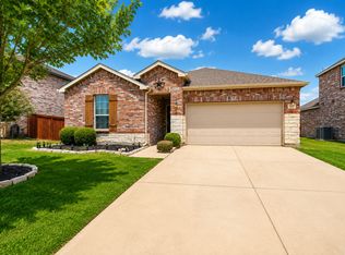 504 Mesa View Trl, Fort Worth, TX 76131