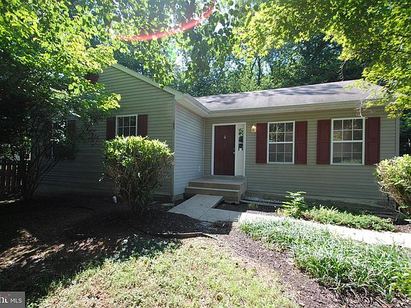 2nd image of 123 Barbara Ann Dr