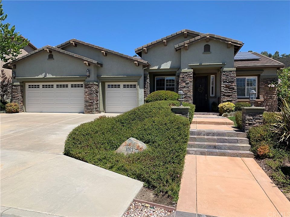 1st image of 1063 Crimson Dr