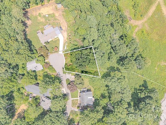 2nd image of 99999 Westchester Dr