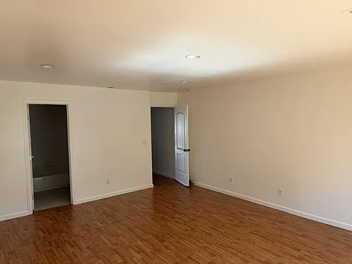 2020 Continental Ave Photo 1