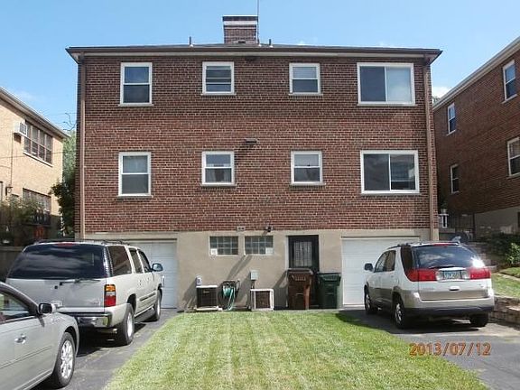 2nd image of 2325 Vera Ave
