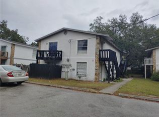 15419 Livingston Ave, Lutz, FL 33559