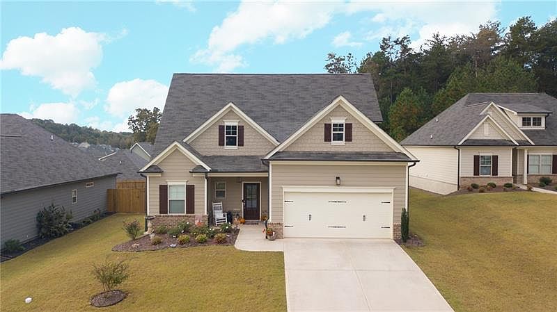 1st image of 25 Hartwell Ln