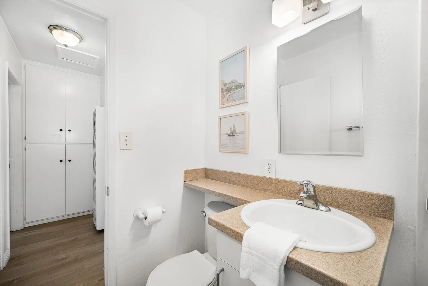 2 bed, 750 sqft, $5,500 — Photo 4