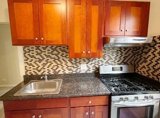 30-83 44th St #3, Astoria, NY 11103