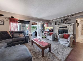 2303 McKenzie Rd, Abbotsford, BC V2S4A1