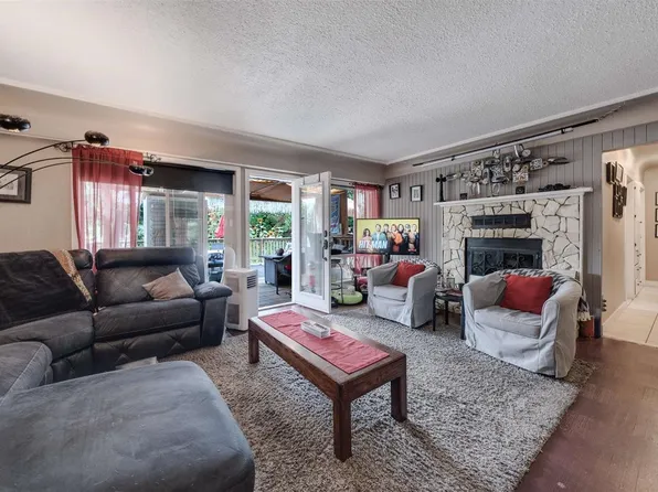 2303 McKenzie Rd, Abbotsford, BC V2S 4A1