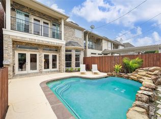 5346 McCulloch Cir, Houston, TX 77056