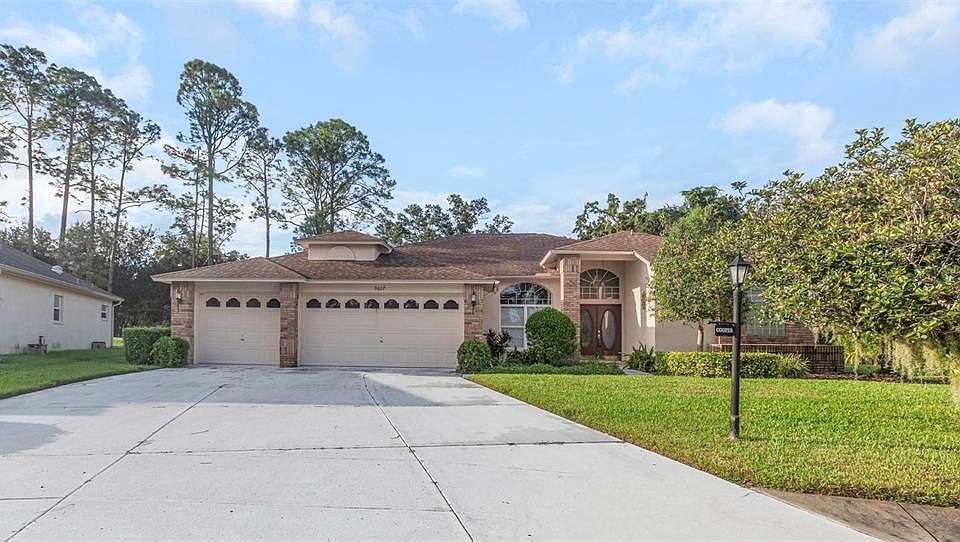 1st image of 9807 Oakwood Hills Ct