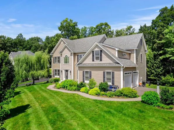 48 Northland Road, Windham, NH 03087