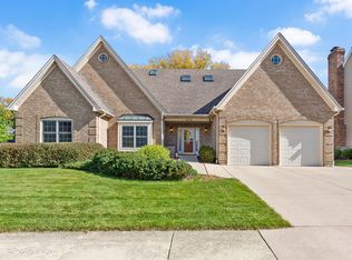 1N115 Partridge Dr, Carol Stream, IL 60188
