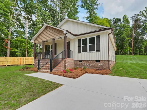 5033 Macon St, Kannapolis, NC 28081