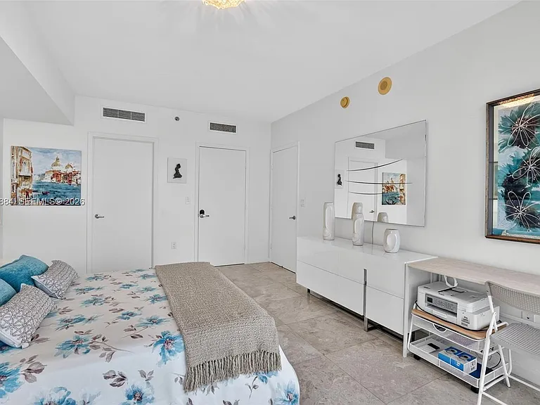 495 Brickell Ave #2807 — Photo 15
