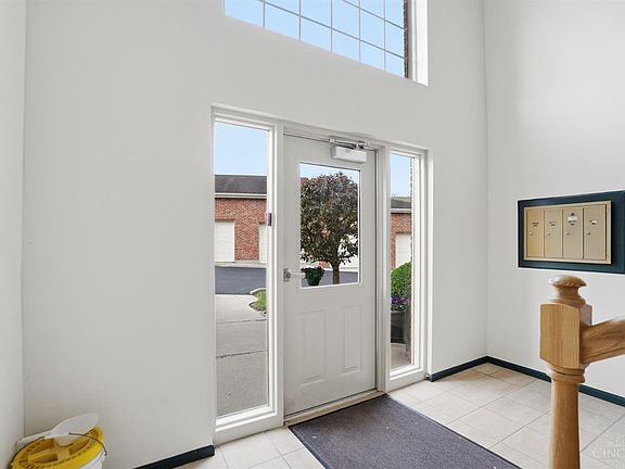 3rd image of 5492 Asbury Lake Dr Unit 62