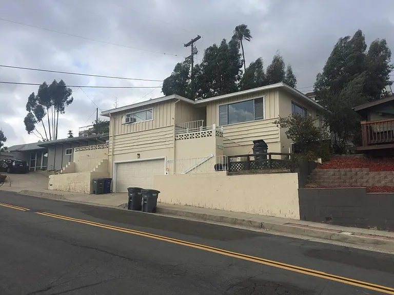 8006 Culowee St — Photo 13