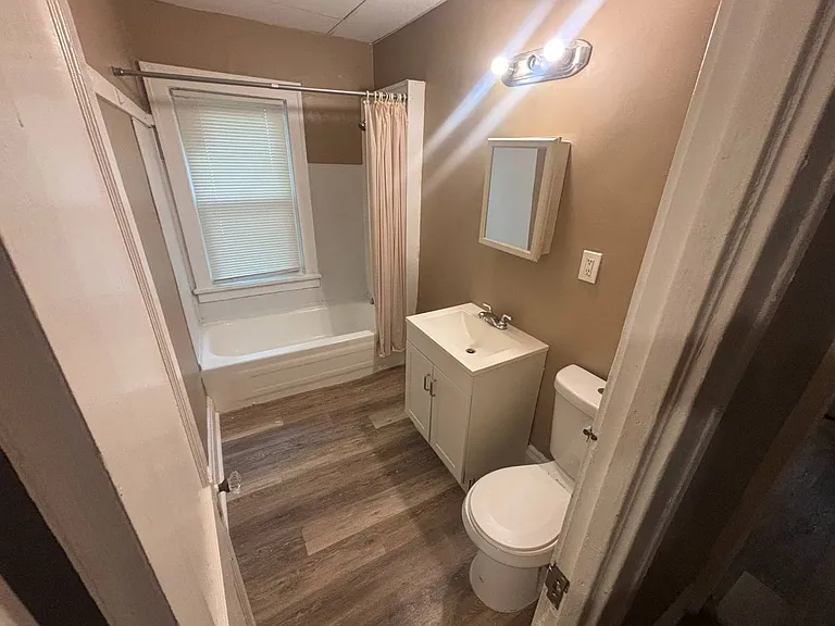 3301 E 143rd Street Cleveland OH 44120 — Photo 7