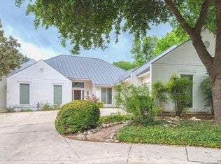 6 Mildenhall Ln, San Antonio, TX 78218