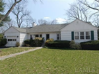 1st image of 80 Standish Dr