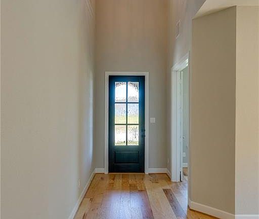 2nd image of 3017 Turnberry Dr
