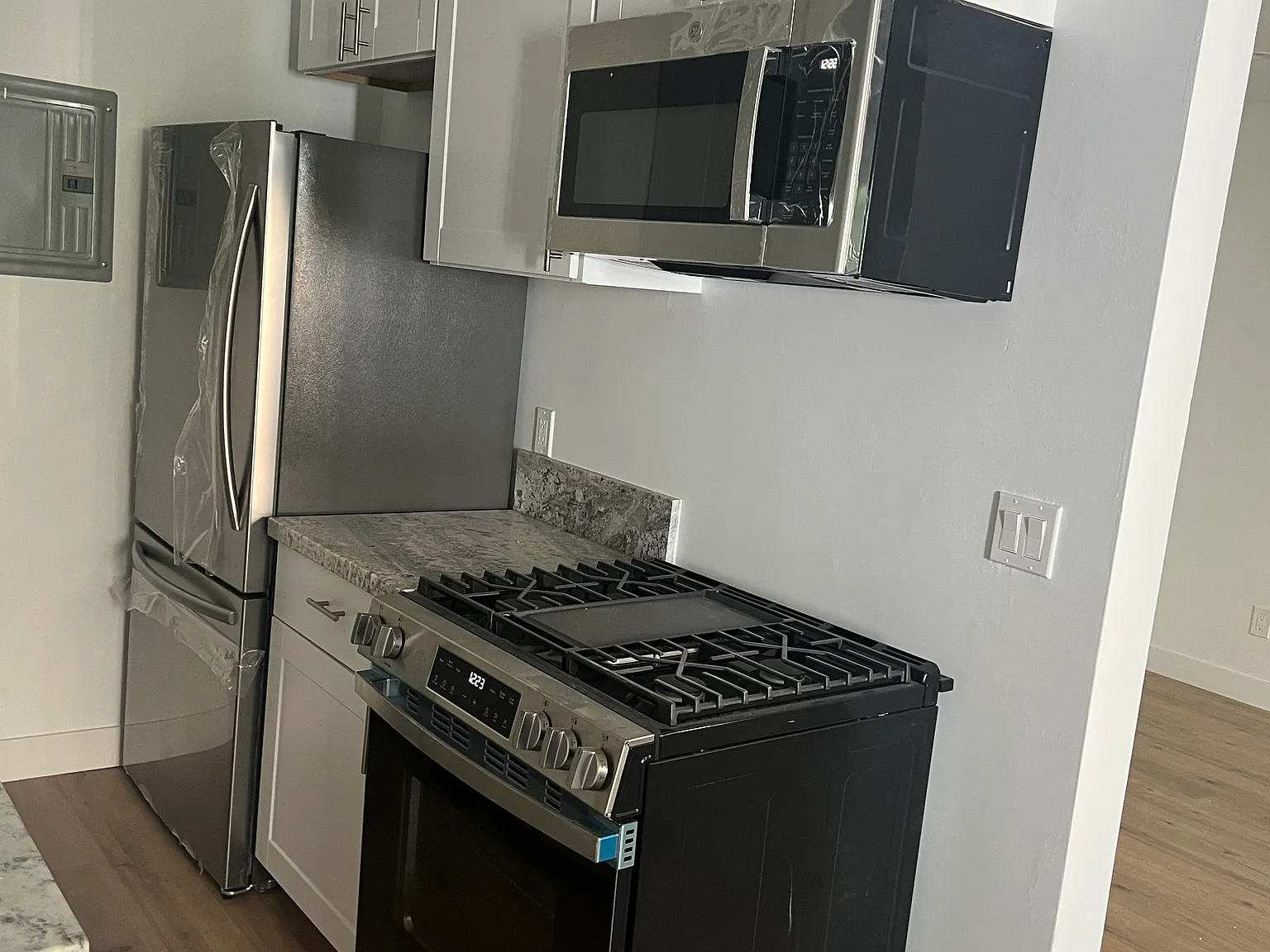 1 bed, $2,250 — Photo 4