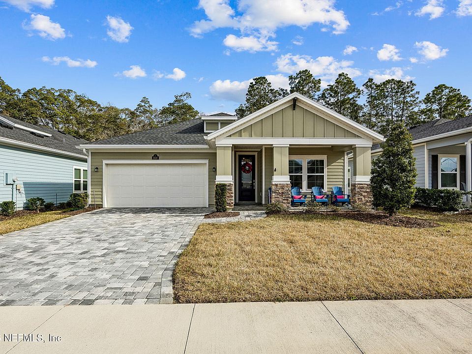 1st image of 828 STILLWATER Boulevard