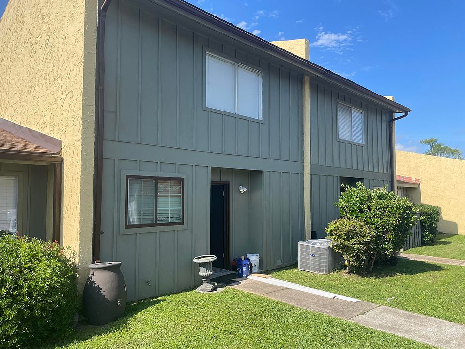 1st image of 1025 W 19th St APT 1B