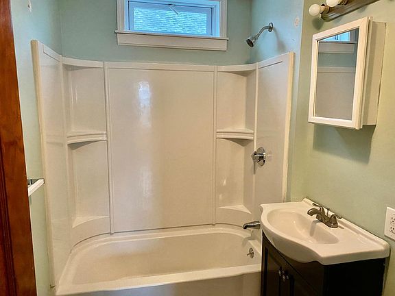 5th image of 65 Arlington St #2