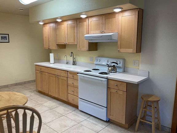 5th image of 106 Wilderness Dr