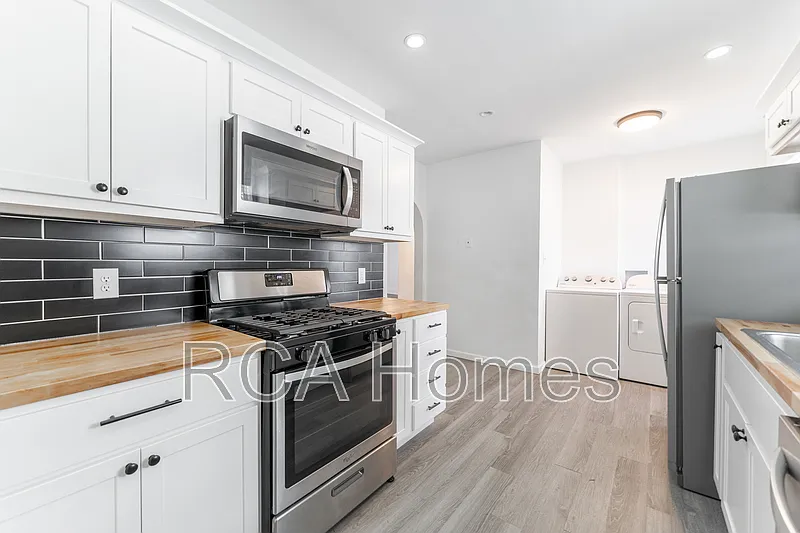 2 bed, 1.0 bath, $1,295 — Photo 3
