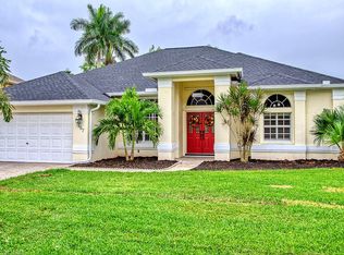 7667 Groves Rd, Naples, FL 34109