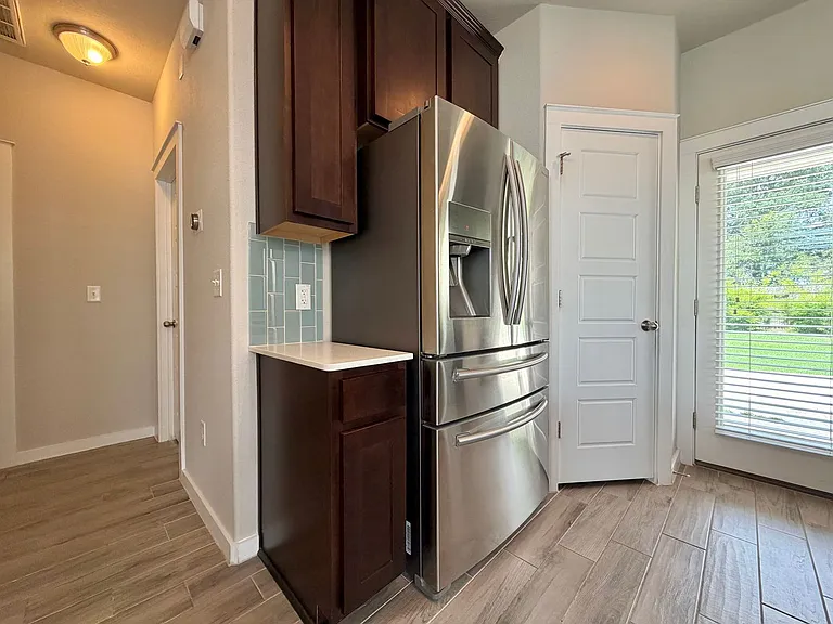 5404 Bonneville Bnd — Photo 11