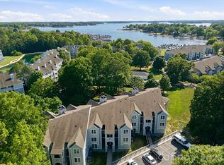 18801 Nautical Dr APT 304, Cornelius, NC 28031
