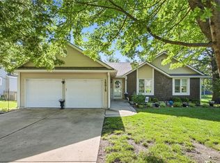 15015 Broadmoor St, Overland Park, KS 66223