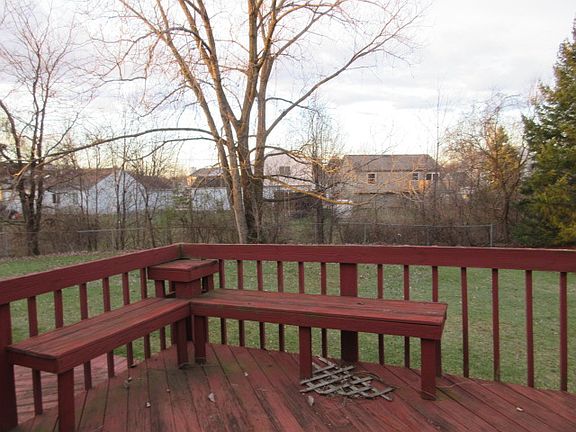 5th image of 3085 Bocastle Ct