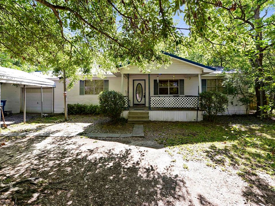 1st image of 3020 Holly Dr