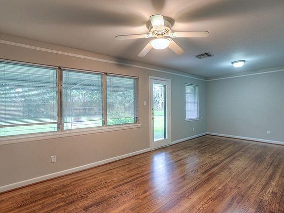 5th image of 6231 Grovewood Ln