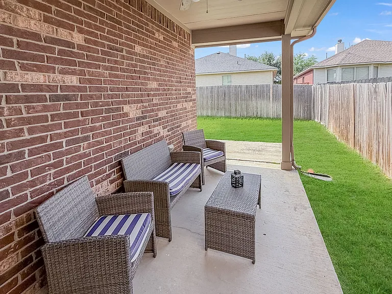 1313 Zanna Grace Way — Photo 22