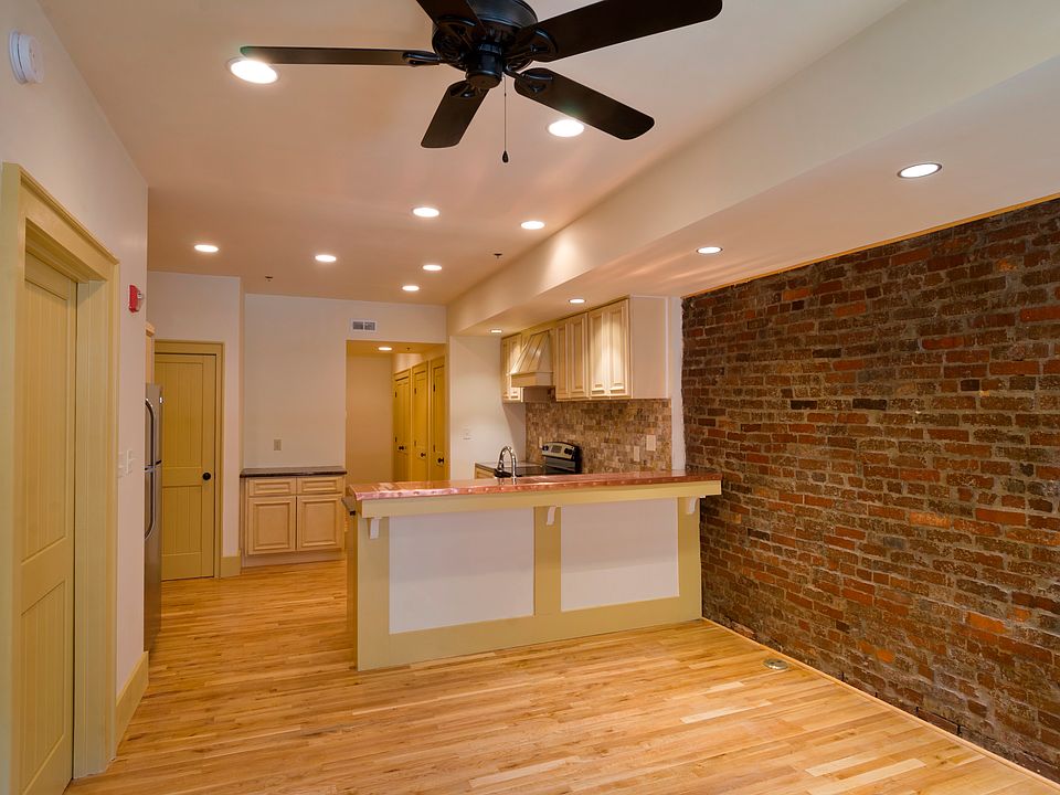 2nd image of 109 S Gay St #3