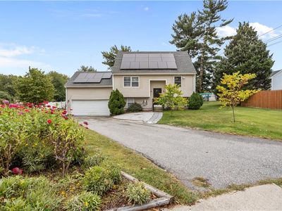 7 Jill Ct, Riverside, RI, 02915